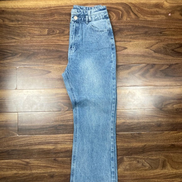Nastygal flare jeans! Brand new - Picture 2 of 6